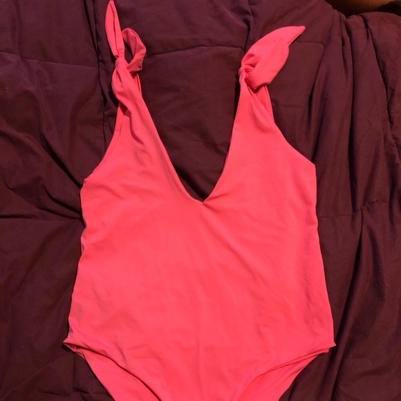Lulus one piece high rise bathing suit